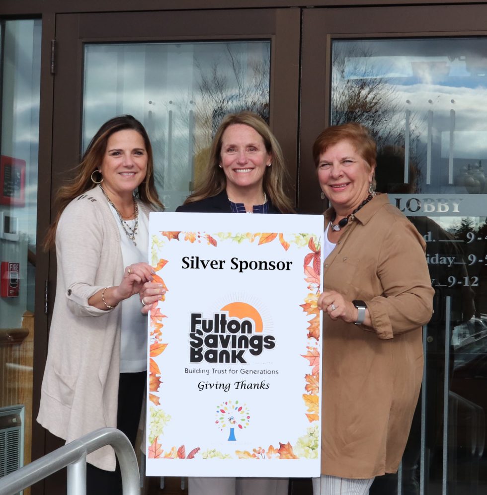 Fulton Savings Bank supports OCO Giving Thanks fundraiser at Silver